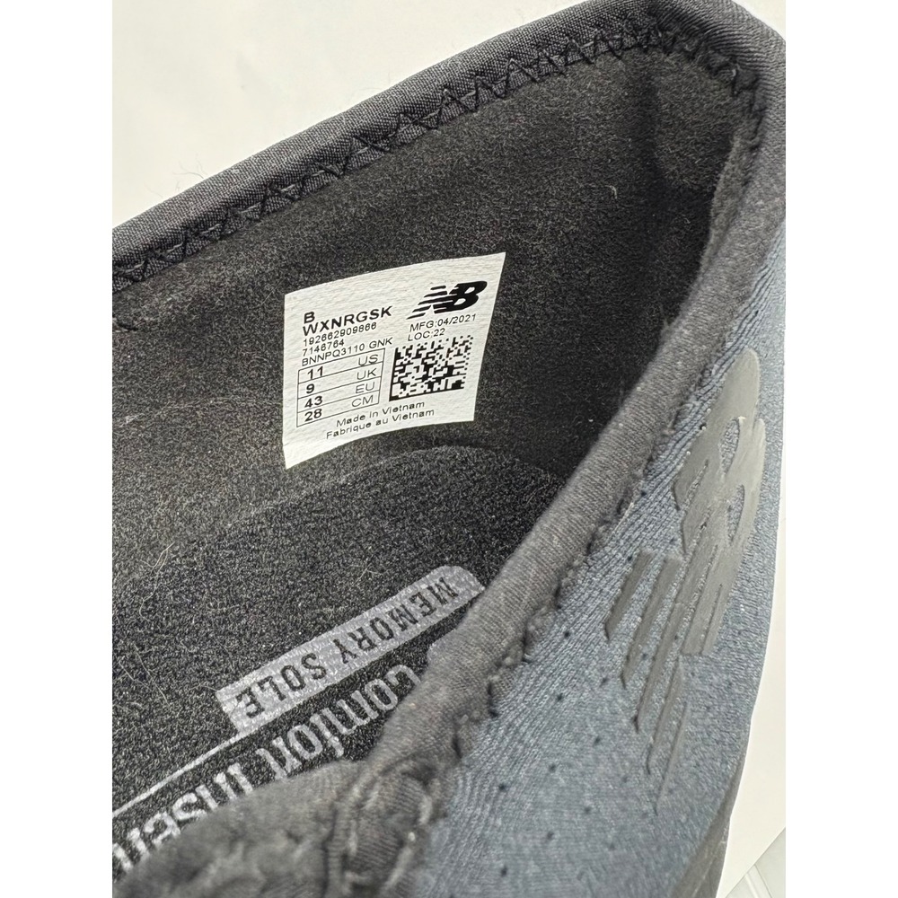 New Balance Running Shoes Comfort Insert Memory Sole Black Womens Size 11 Mens 9 - Picture 3 of 9